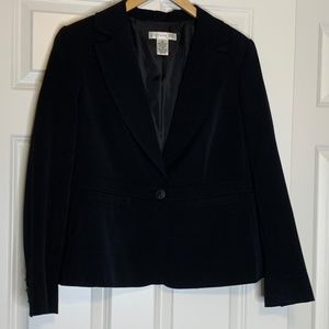 Pursuits Itd Black Woman's Blazer